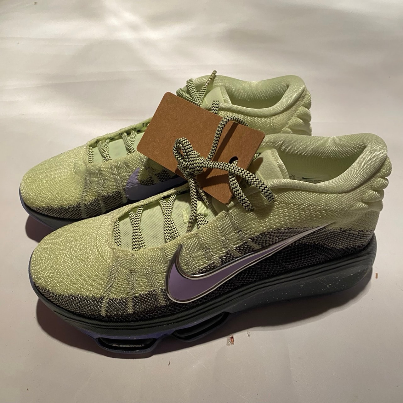 Victor Wembanyama × Nike GT Hustle 3 "Barely Volt" (FV5952-700/FV5953-700)