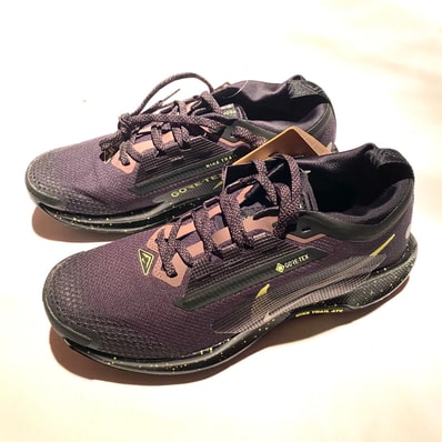 Nike Pegasus Trail 5 GORE-TEX "Black/Phantom/Tattoo/Volt Ice"