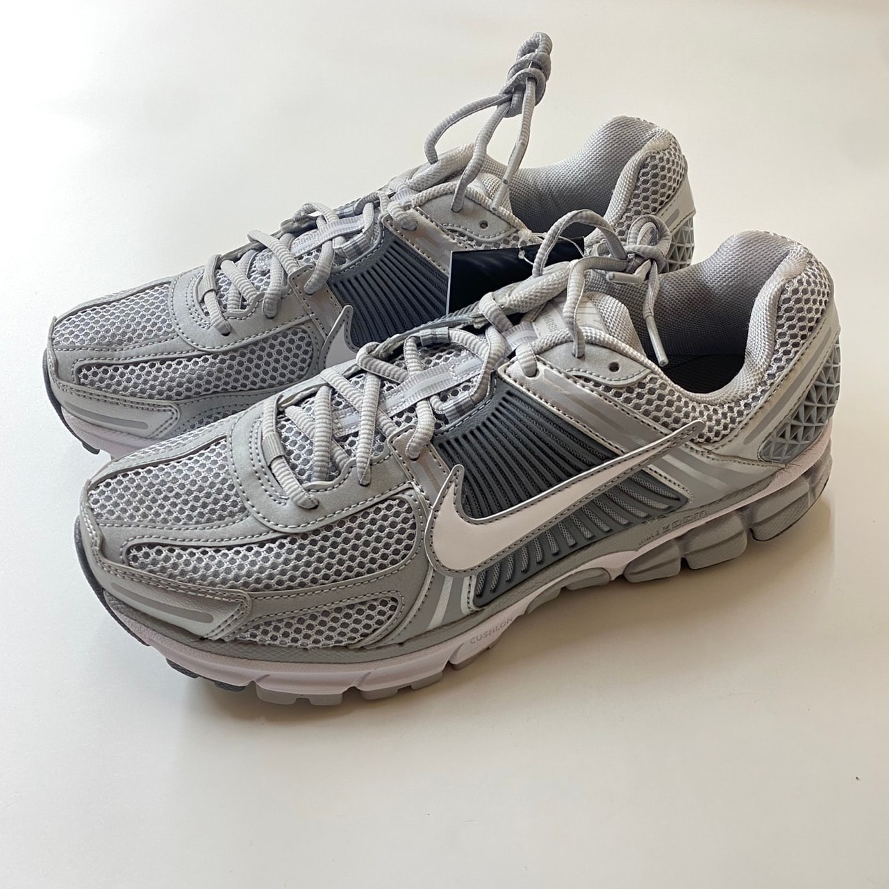Nike Zoom Vomero 5 "Cool Grey"