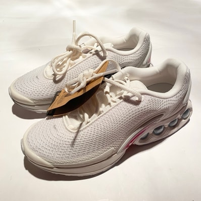 Nike Women's Air Max DN "Sail/Phantom/Hyper Violet/Metallic Silver"