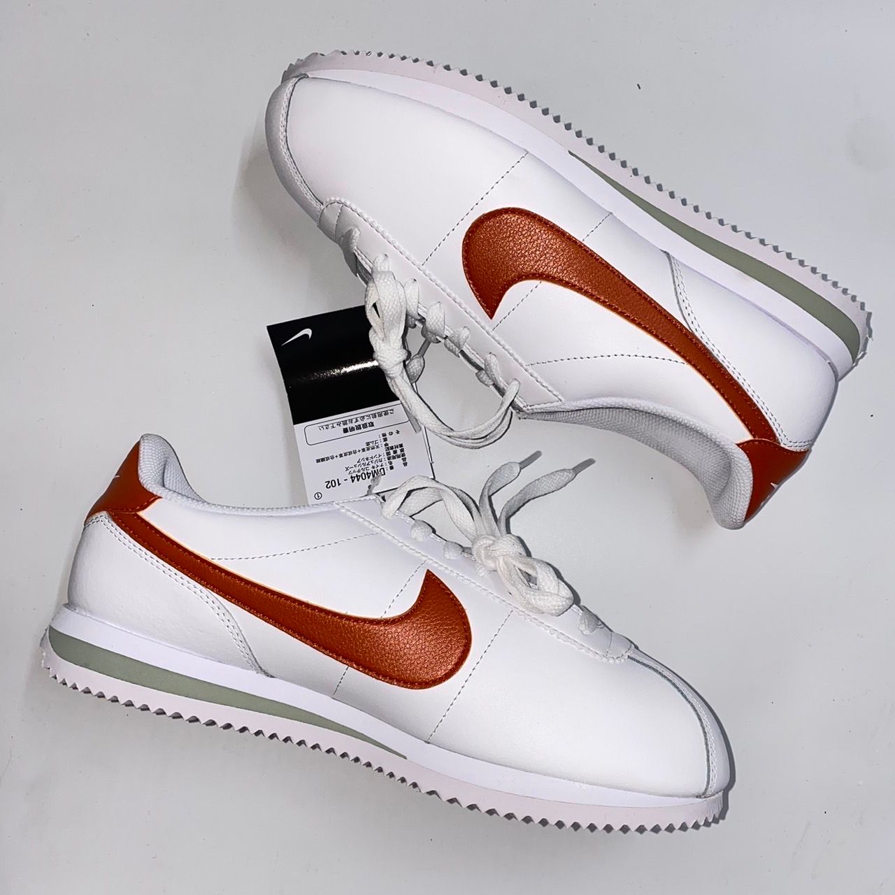 Nike Cortez "White/Jade Horizon/Campfire Orange"