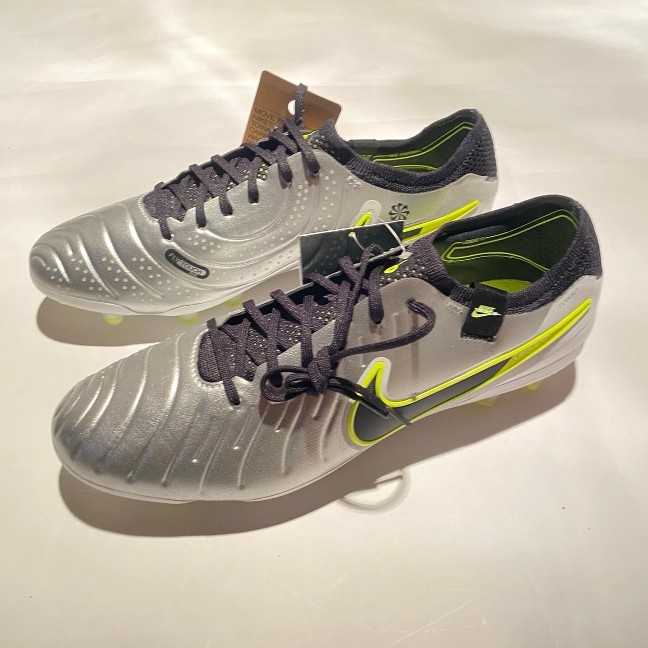 Nike Tiempo Legend 10 Elite "Metallic Silver/Volt/Black"