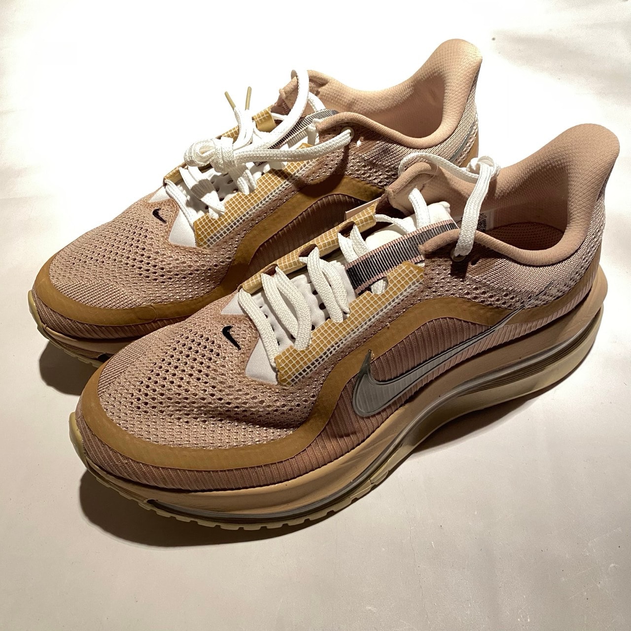 Nike Pegasus Premium "Mushroom"