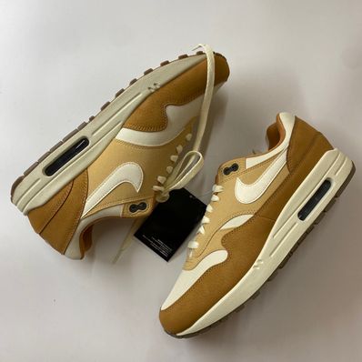 Nike Women's Air Max 1 '87 "Flax/Sesame/Vintage Green/Coconut Milk"