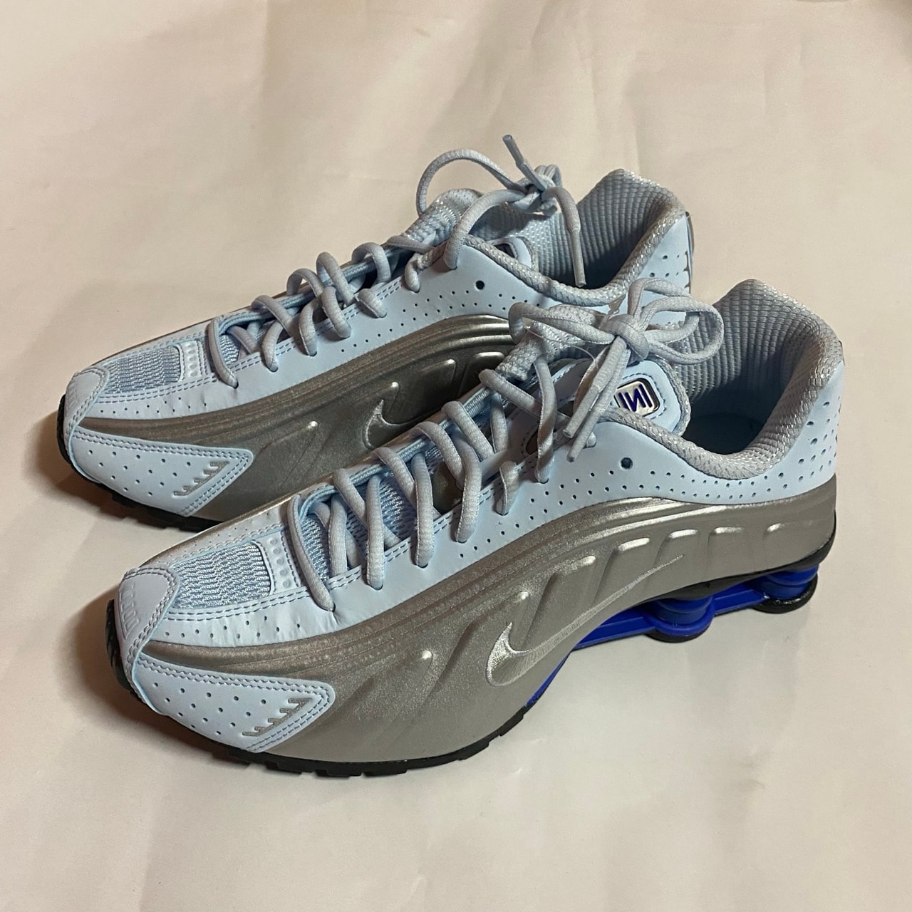 Nike Women's Shox R4 "Blue Tint/Racer Blue/Metallic Silver"