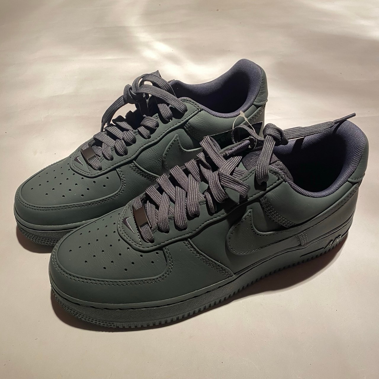 Nike Air Force 1 Low Retro PRM "Bomber Grey"