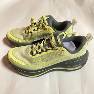 Nike Women's Vomero Plus "Life Lime/Smoke Grey"
