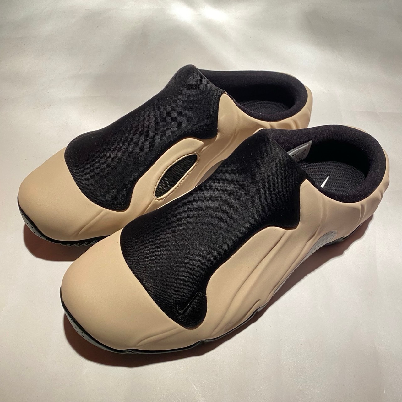Nike Clogposite "Sand Drift and Black"