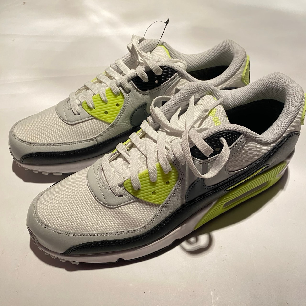 Nike Air Max 90 GORE-TEX "Volt"