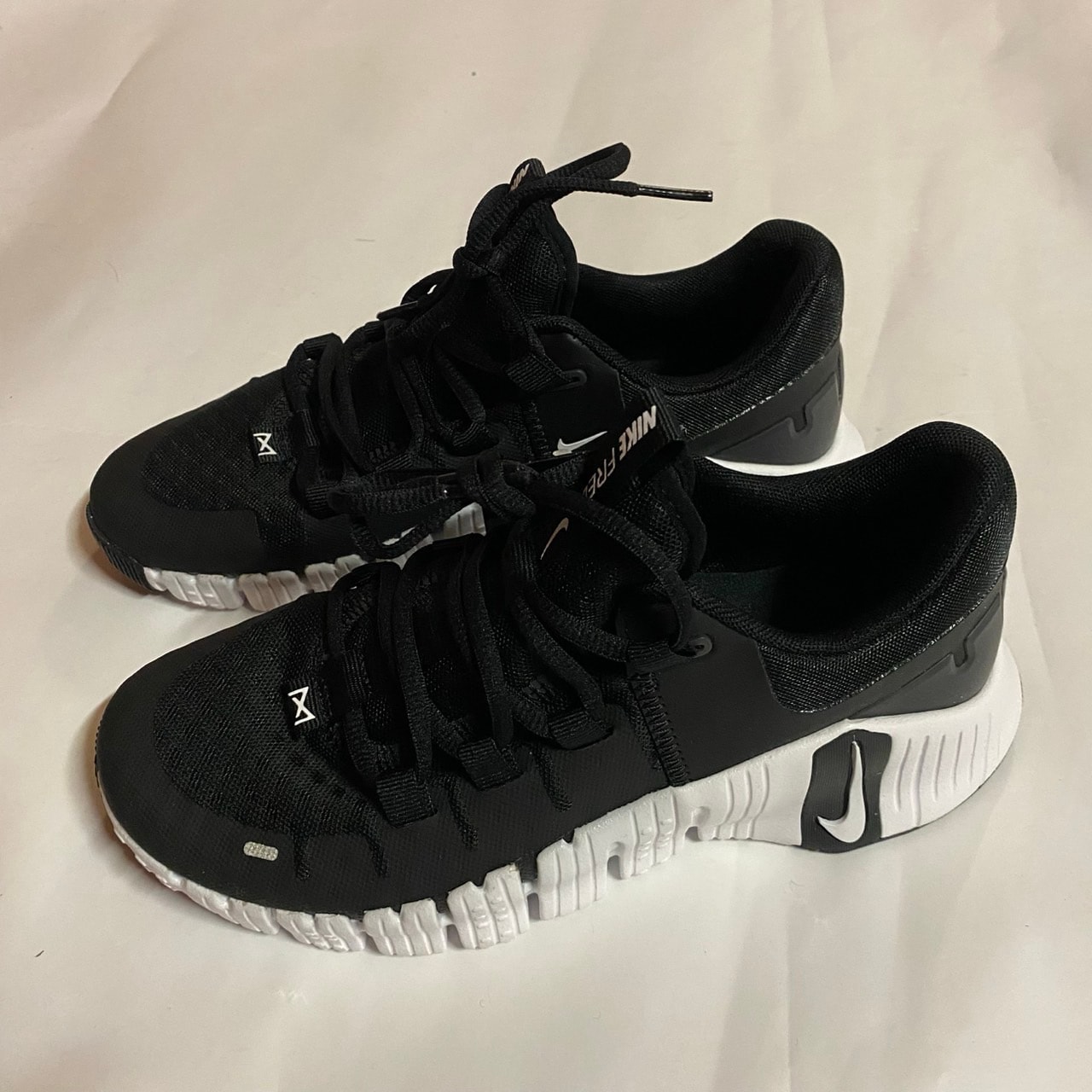 Nike Women's Free Metcon 5 "Black/Anthracite/White"