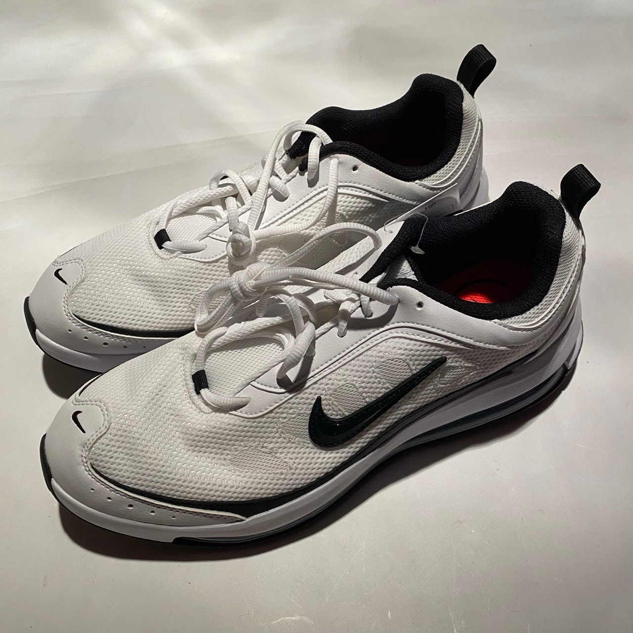 Nike Air Max AP "White/Black"
