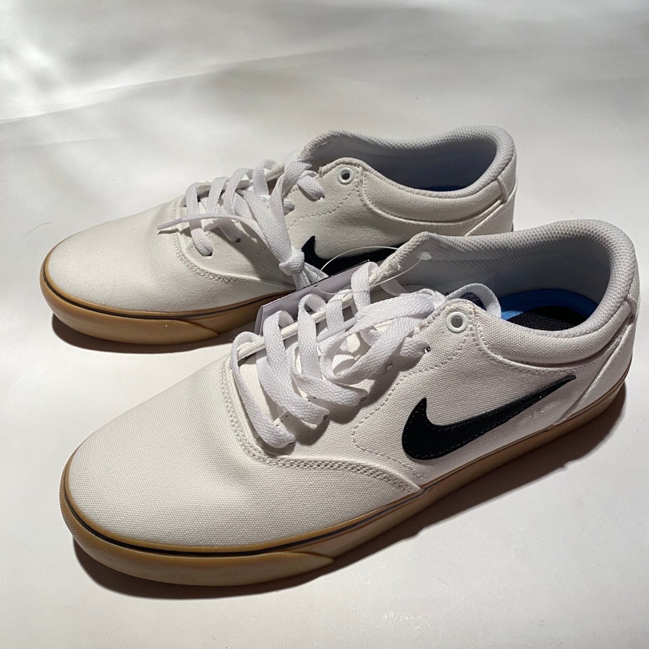 ナイキ SB クローン2 キャンバス "ホワイト/ホワイト/ガムライトブラウン/ブラック"