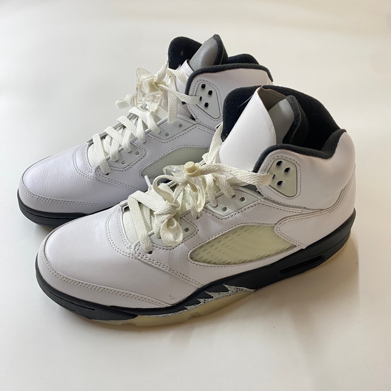Nike Air Jordan 5 Retro "White and Black"