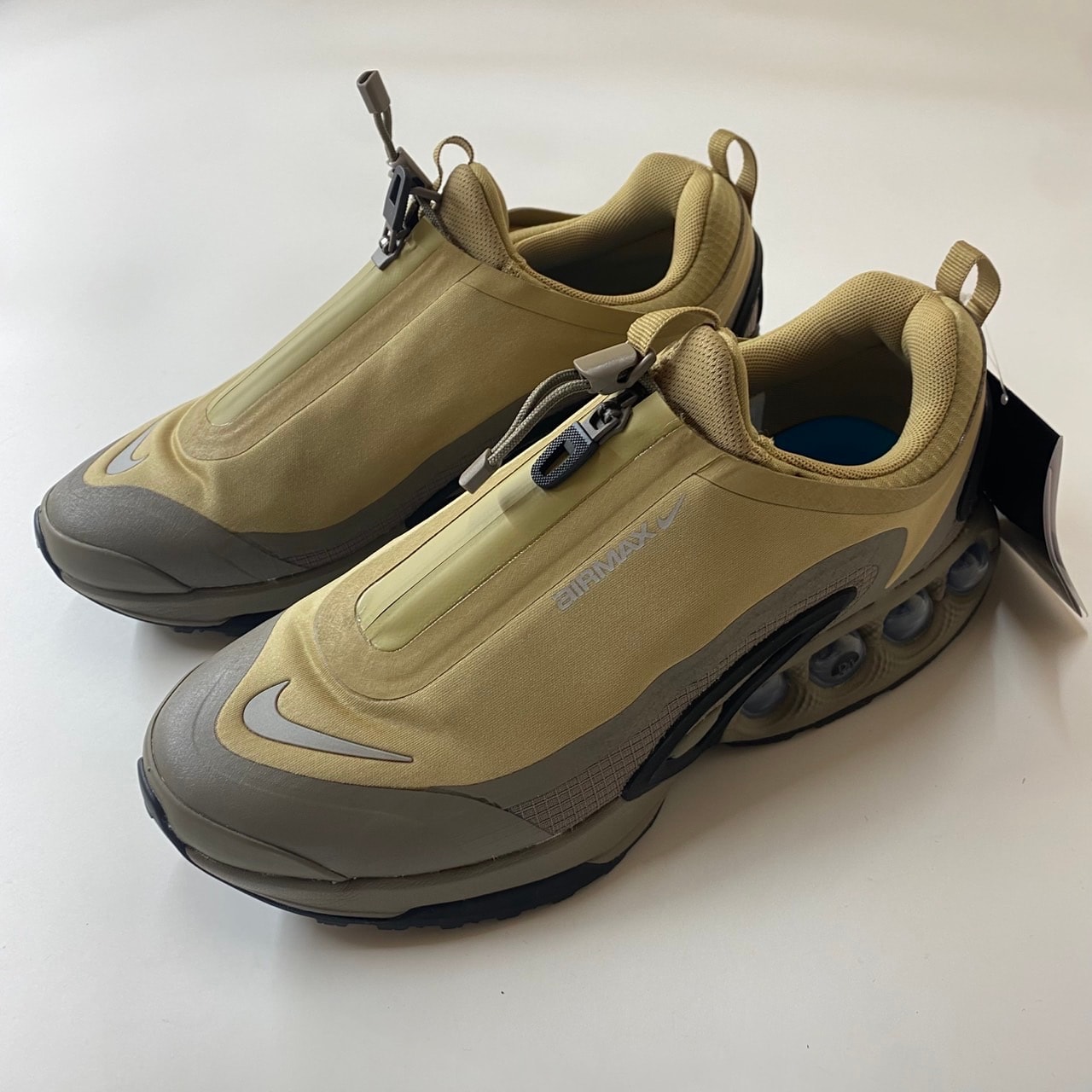 Nike Air Max DN Roam "Parachute Beige/Olive Grey/Black/Metallic Silver"