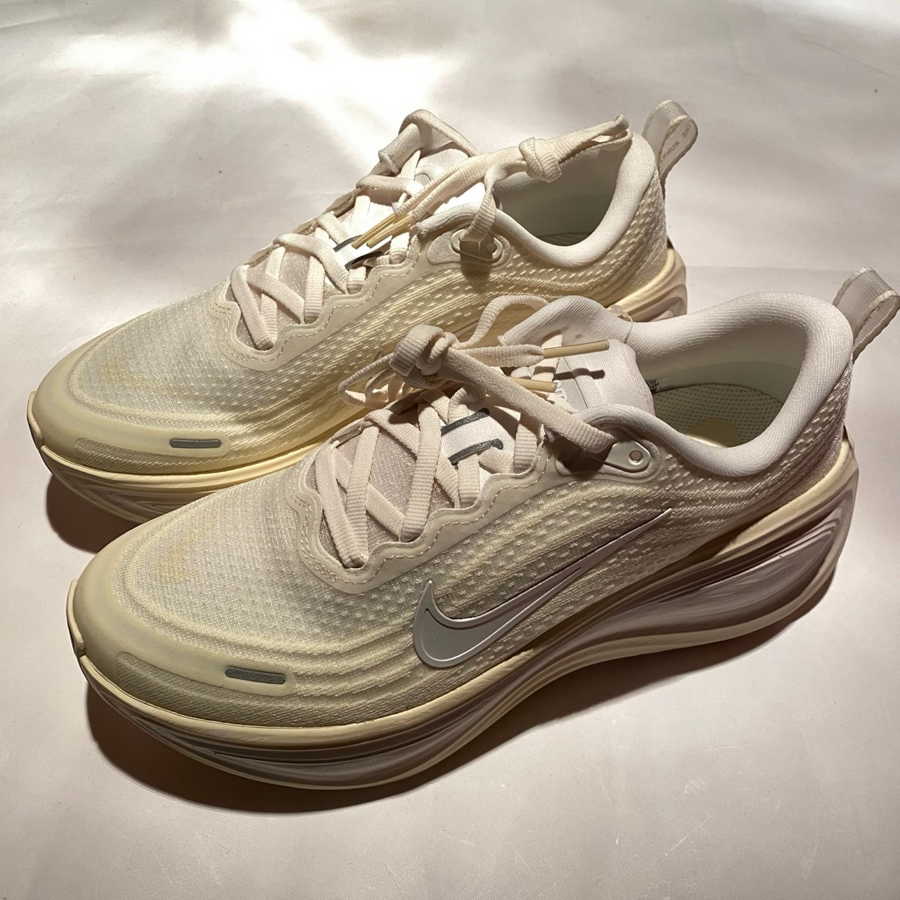 Swarovski × Nike Women's Vomero Plus 