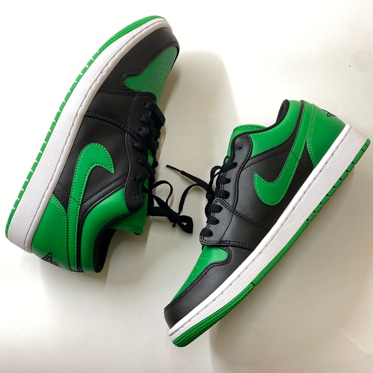 Nike Air Jordan 1 Low "Lucky Green"