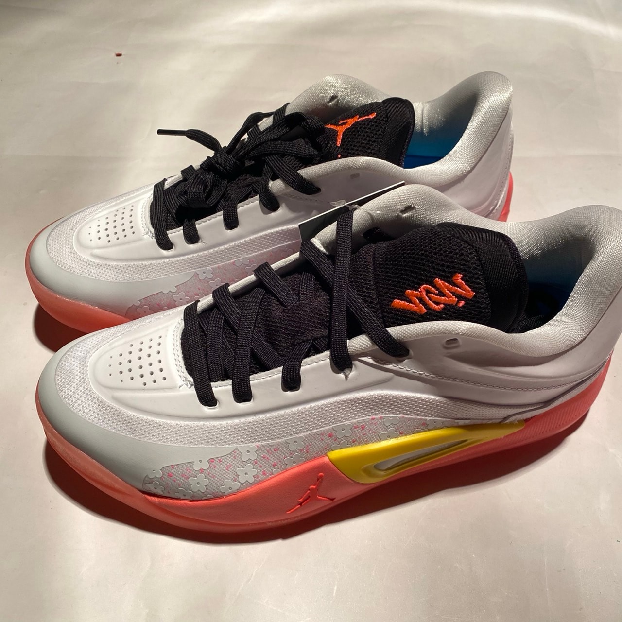 Nike Jordan Zion 4 "White/Black/Tour Yellow/Hot Punch" (FD0591-101/FB1802-101)