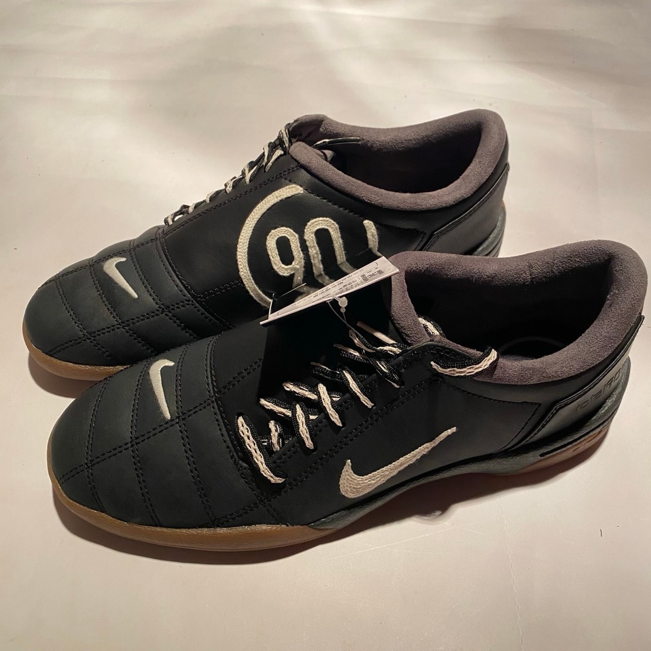 Nike Women's Total 90 3 SP "Black/Gum"
