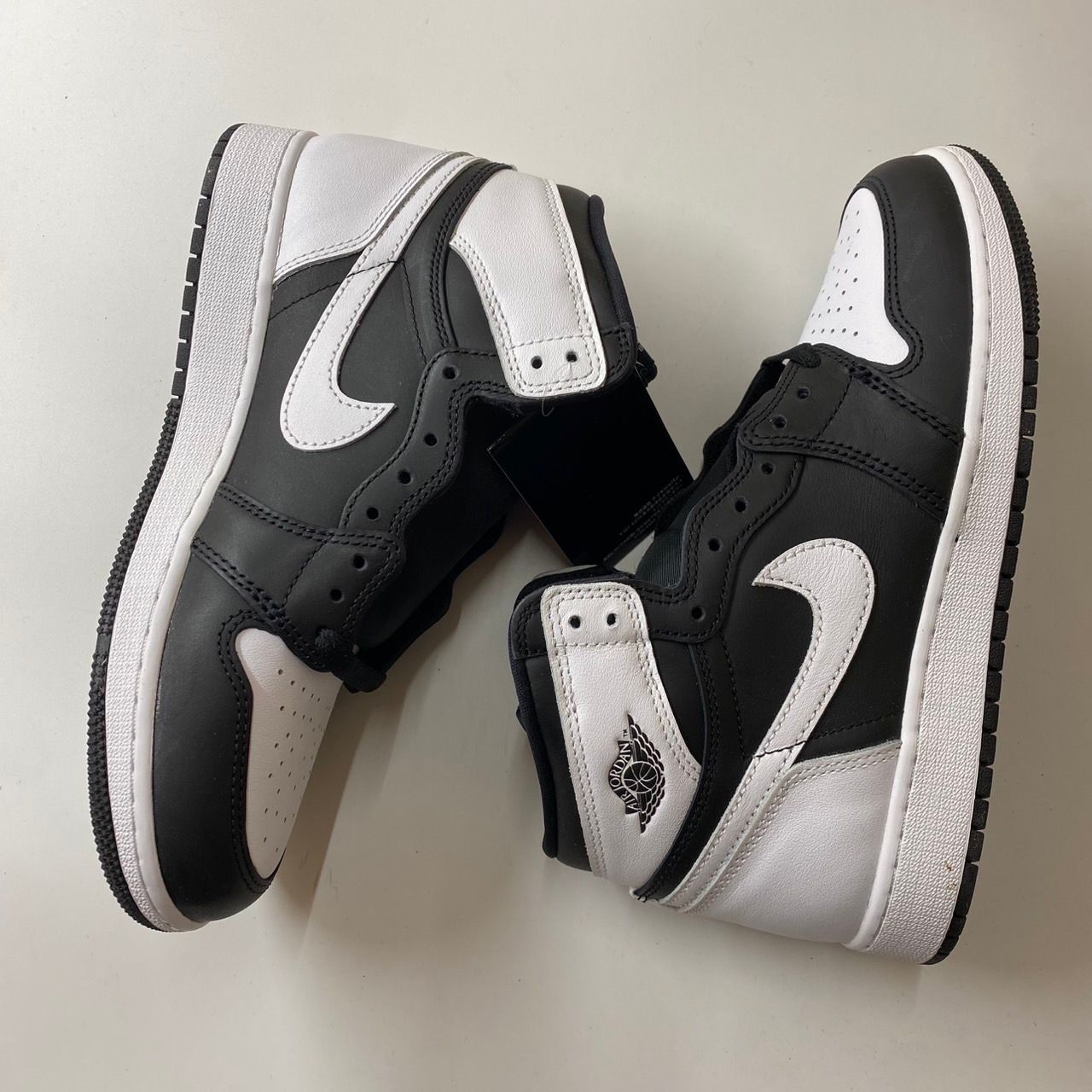 Nike GS Air Jordan 1 Retro High OG "Black/White"