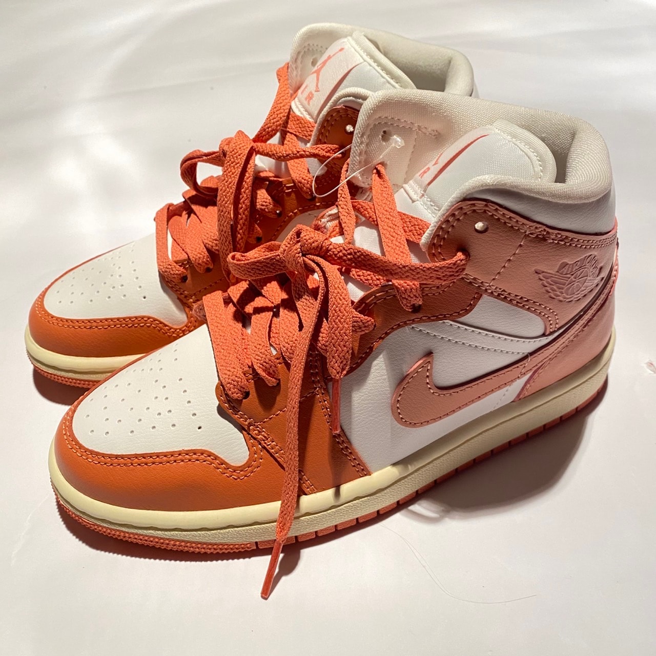 Nike Women's Air Jordan 1 Mid "Madder Root"