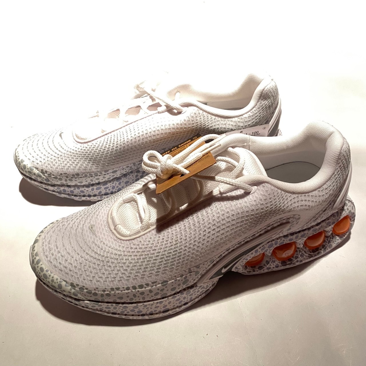 Nike Air Max DN PRM Electric "White/Metallic Silver"