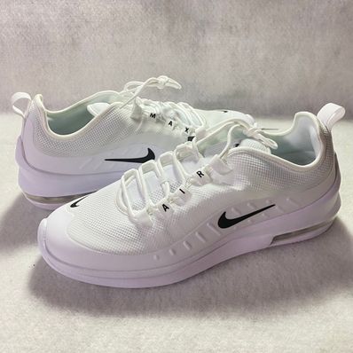 Nike Air Max Axis "White/Black"