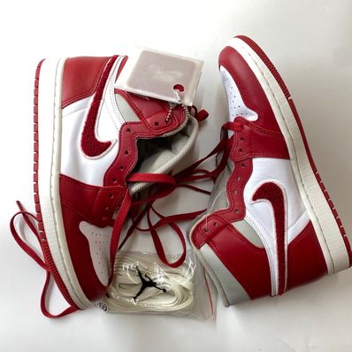 Nike Women's Air Jordan 1 High OG "Newstalgia"