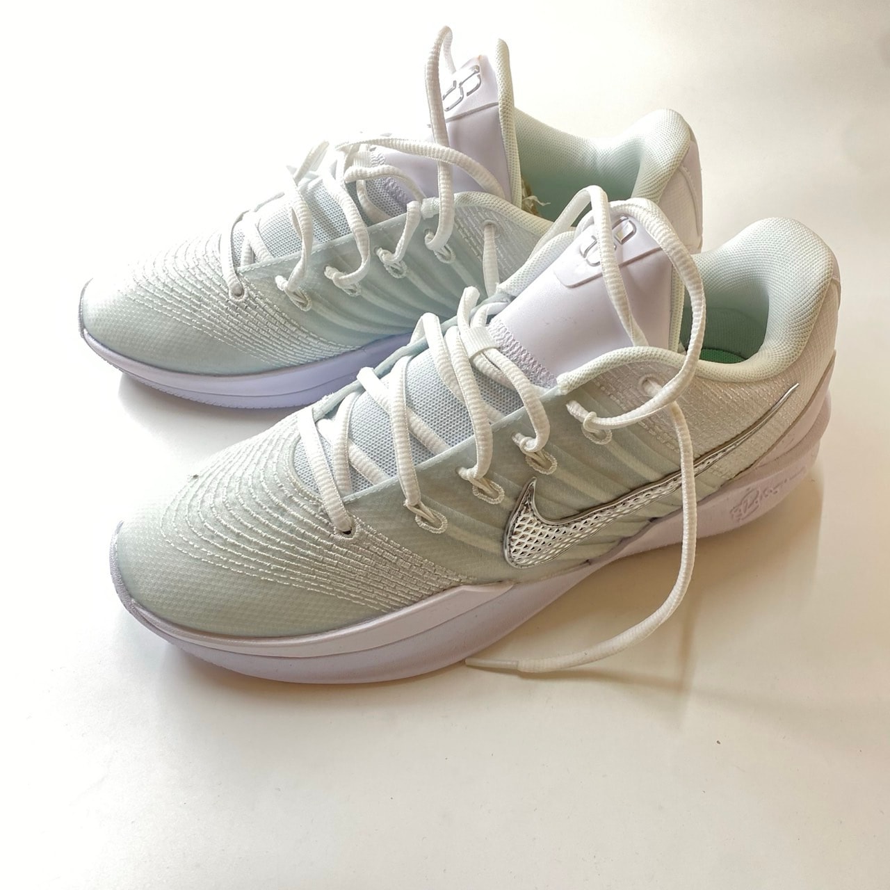 Nike Women's Sabrina 3 "White/Mint Foam" (HF2881-101/HF2882-101)
