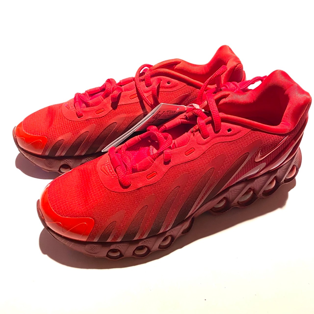 Nike Women's Air Max DN8 "University Red"