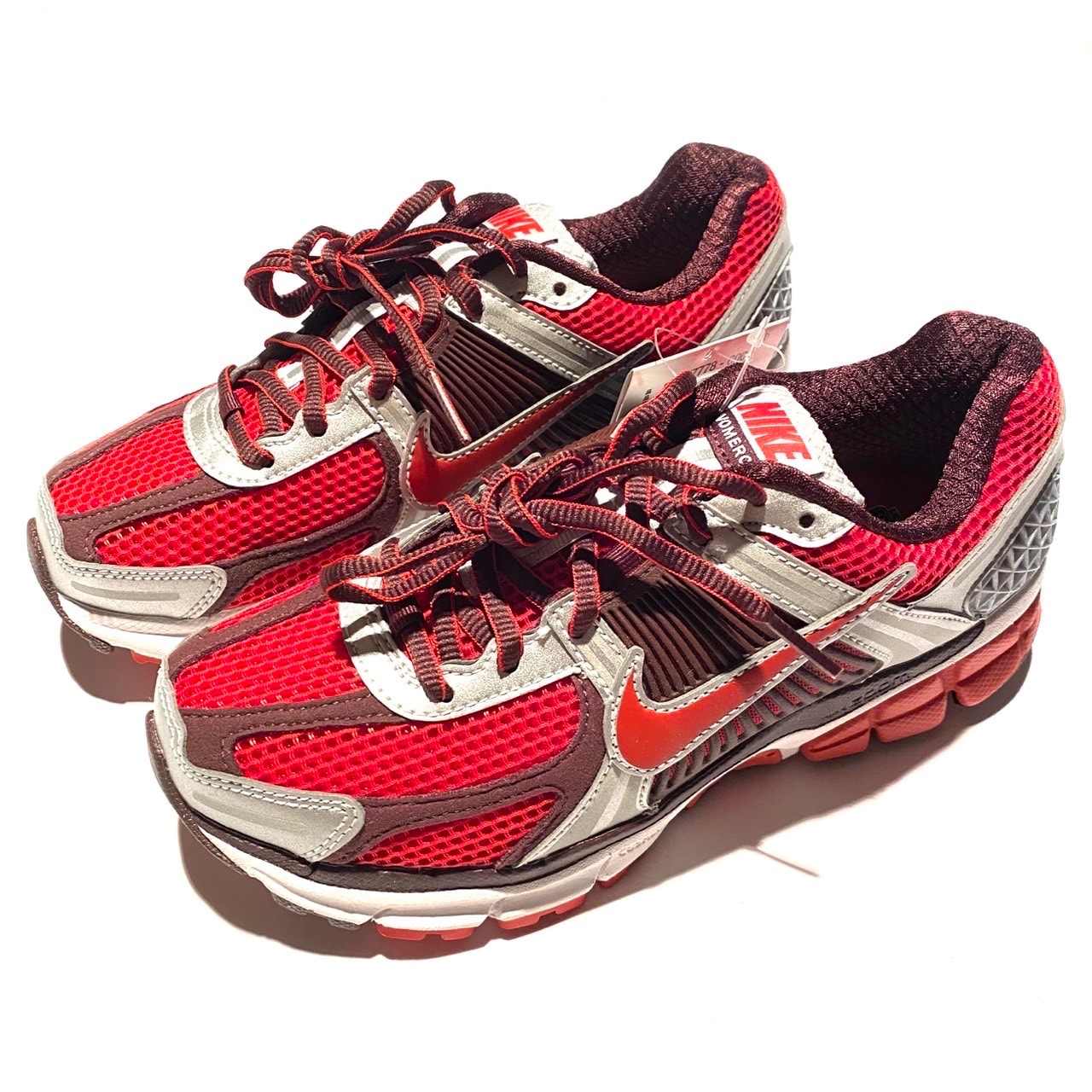 Nike Women's Zoom Vomero 5 "Mystic Red and Platinum"