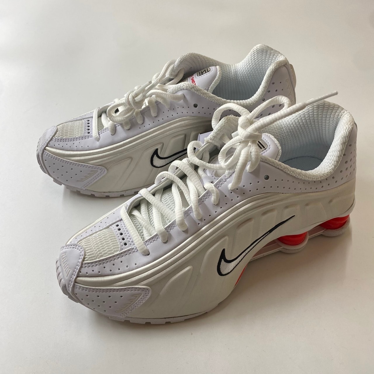 Nike Women's Shox R4 "White/Phantom/Picante Red/White"