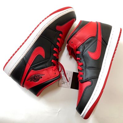 Nike Air Jordan 1 Mid "Bred Toe"