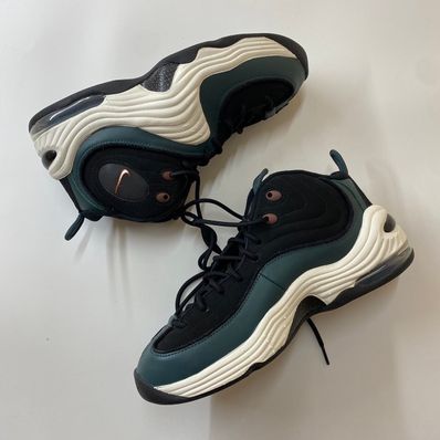 Nike Air Penny 2 "Black/Fadeo Spruce/Dark Pony"