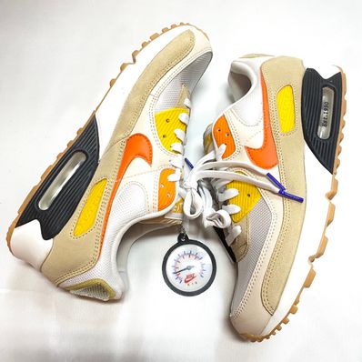Nike Air Max 90 SE "Summit White/Safety Orange"