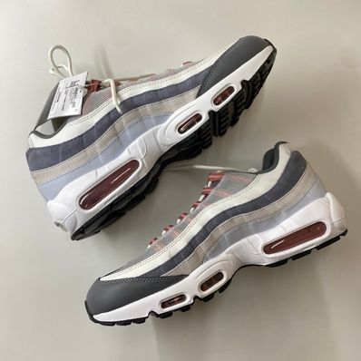 Nike Air Max 95 "Red Stardust"