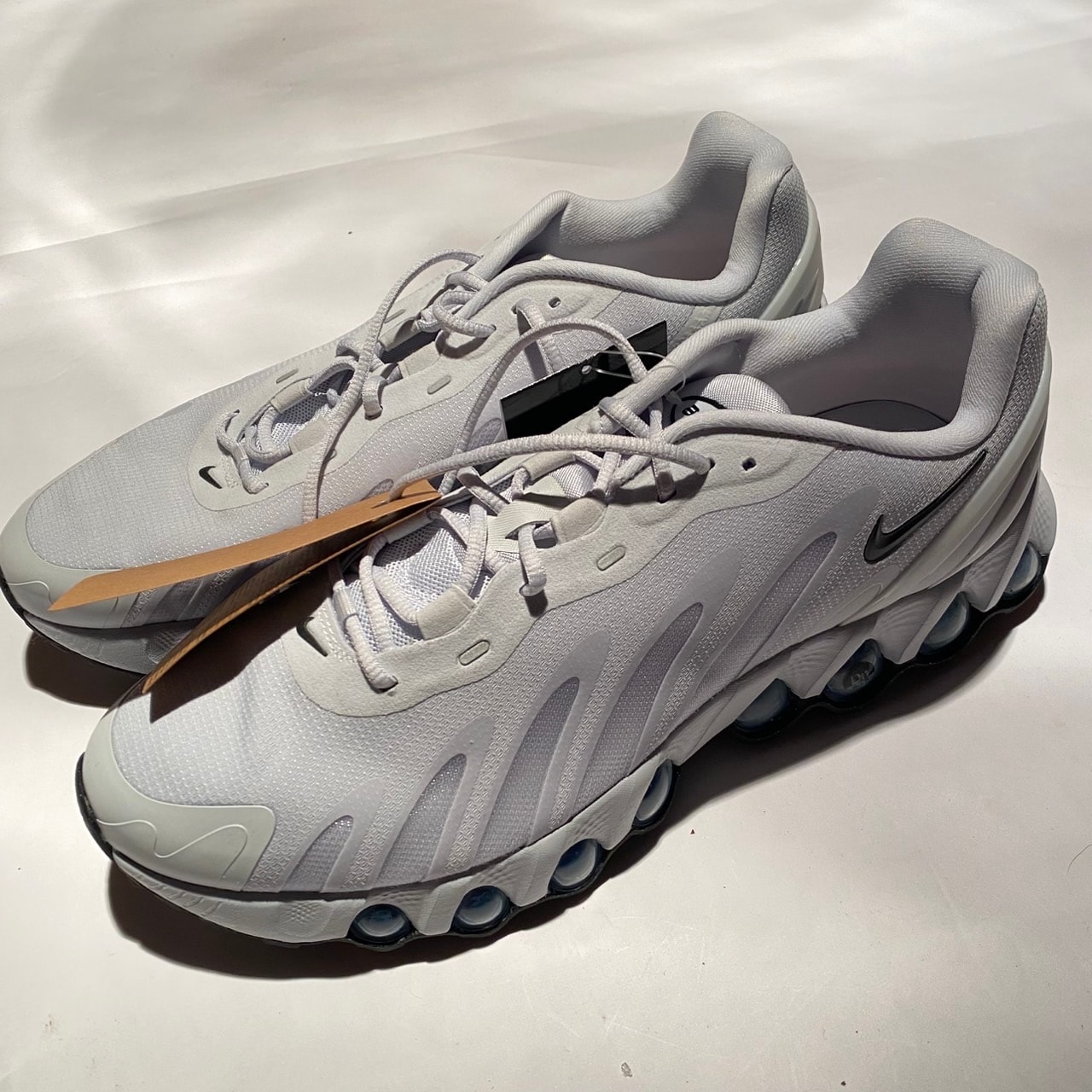 Nike Air Max DN8 "White/Black"