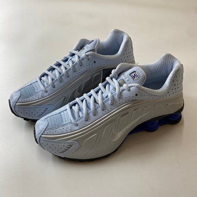 Nike Women's Shox R4 "Blue Tint/Racer Blue/Metallic Silver"