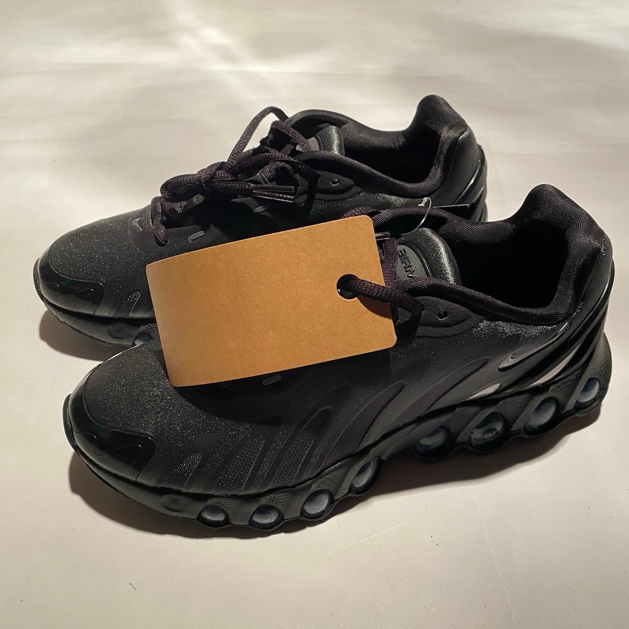 Nike Women's Air Max DN8 "Black/Metallic Dark Grey"