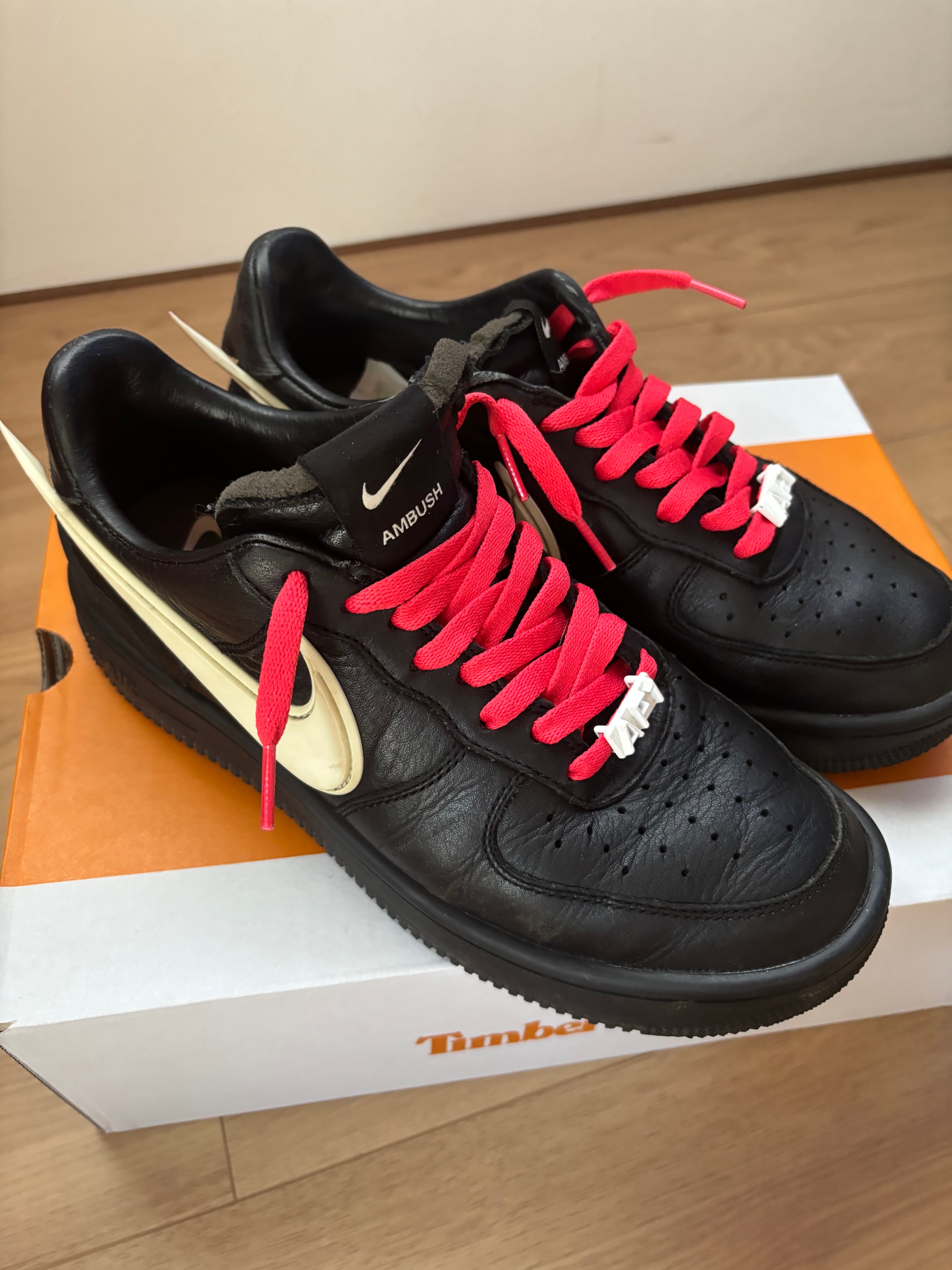 アンブッシュ × ナイキ エアフォース1 ロー "ブラック"