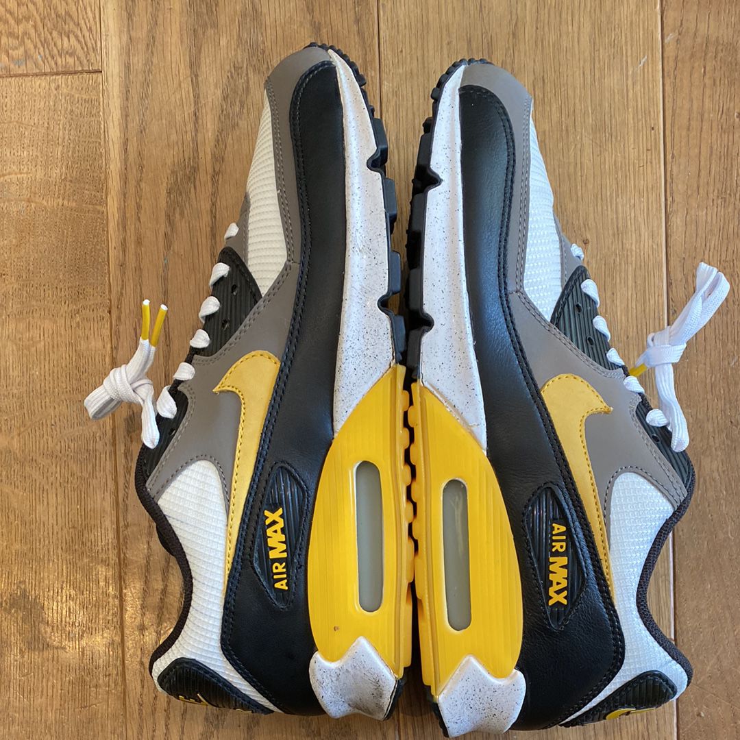 Livestrong × Nike Air Max 90 "White/Varsity Maize/Soft Grey/Black"