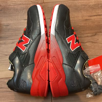 Stussy × Mad HECTIC × UNDEFEATED × New Balance 580 "Black Red"