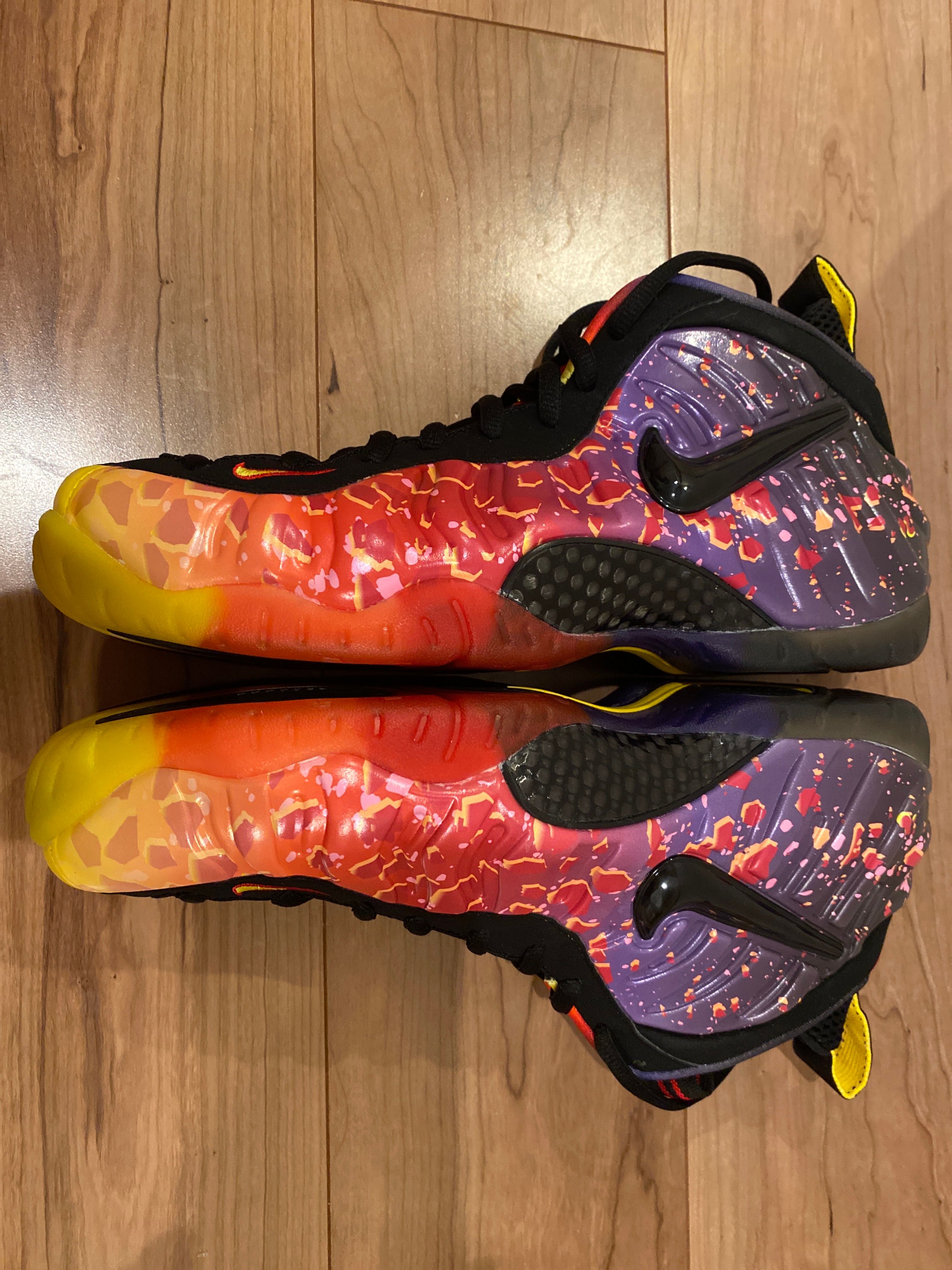 Nike Air Foamposite Pro Area 72 Asteroid "Fire/Black"