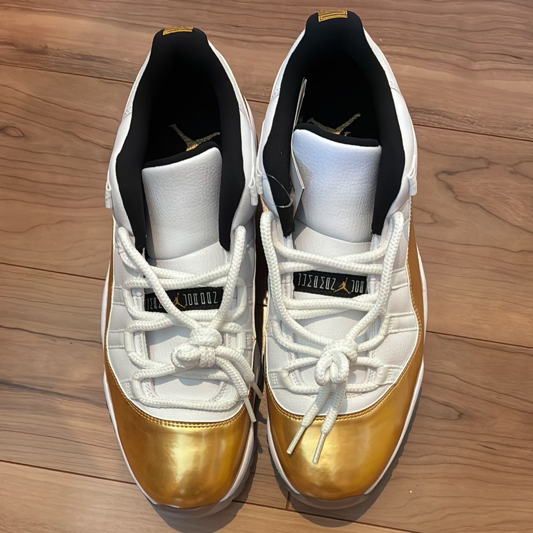 NIKE AIR JORDAN 11 RETRO LOW "CLOSING CEREMONY"