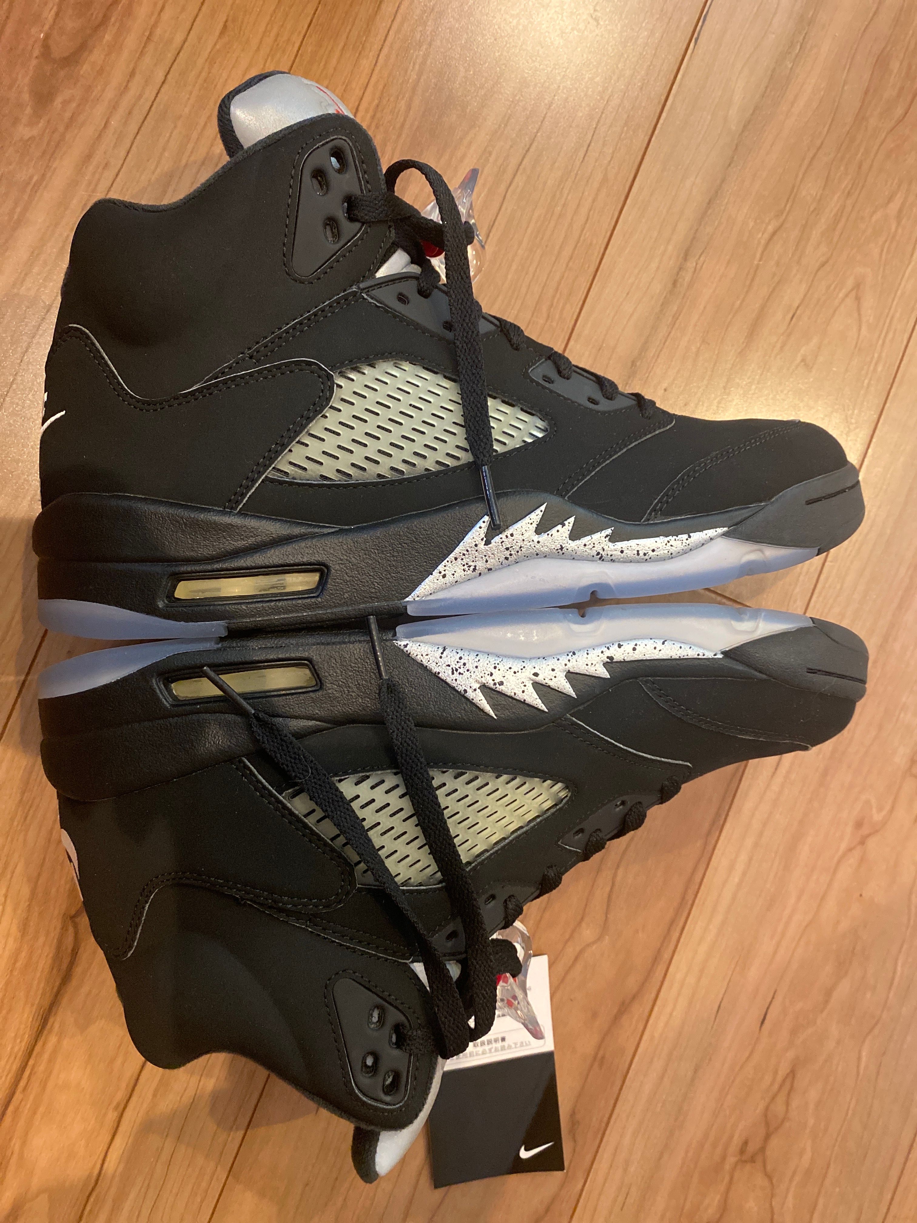 Nike Air Jordan 5 Retro OG "Black/Fire Red/Metallic Silver/White" (2016)