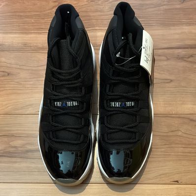 NIKE AIR JORDAN 11 RETRO SPACE JAM (2009)