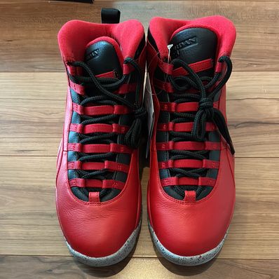 Nike Air Jordan 10 Retro "Bulls Over Broadway"