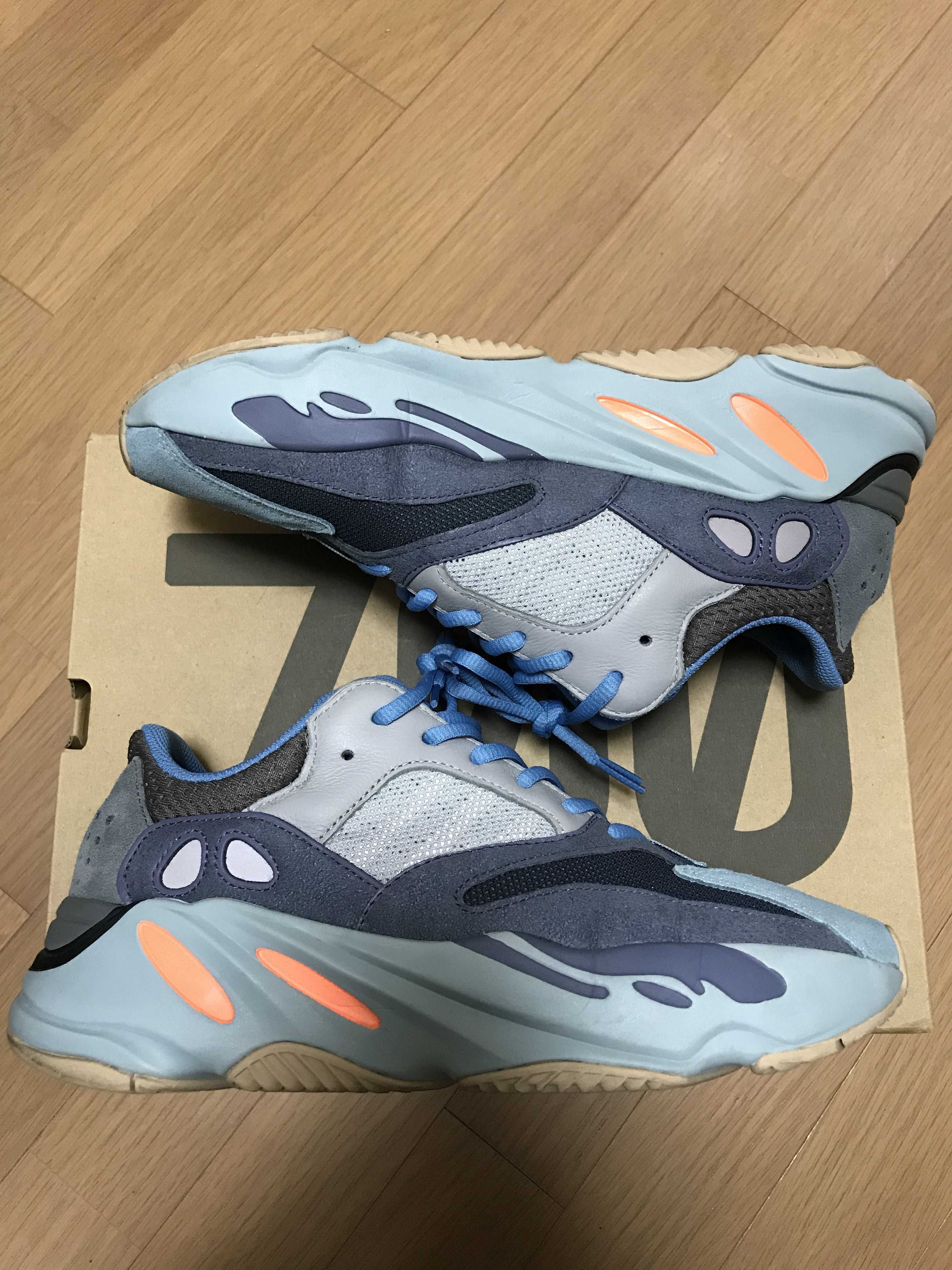 adidas Yeezy Boost 700 "CARBON BLUE"