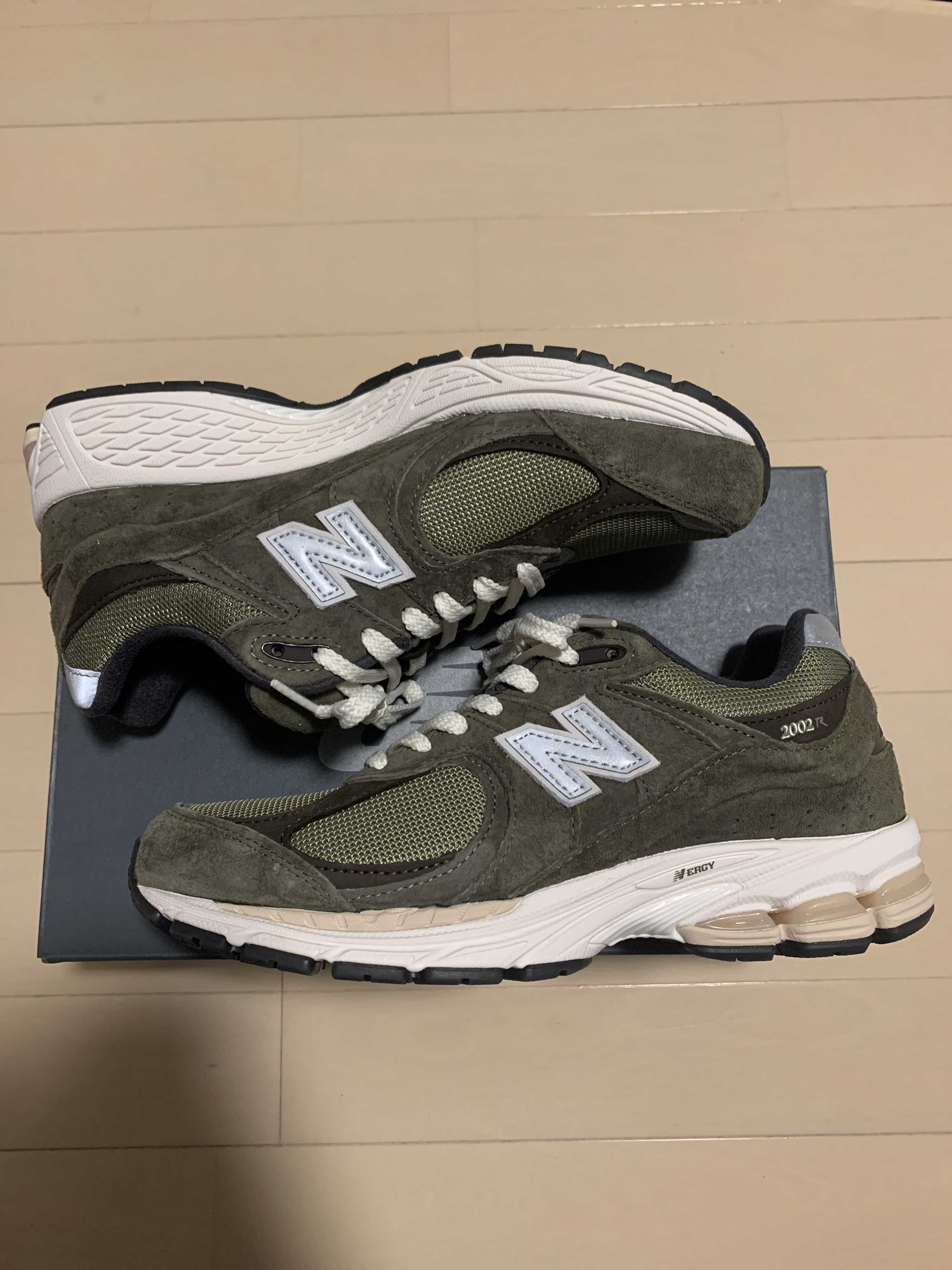 New Balance 2002R "Olive Brown"