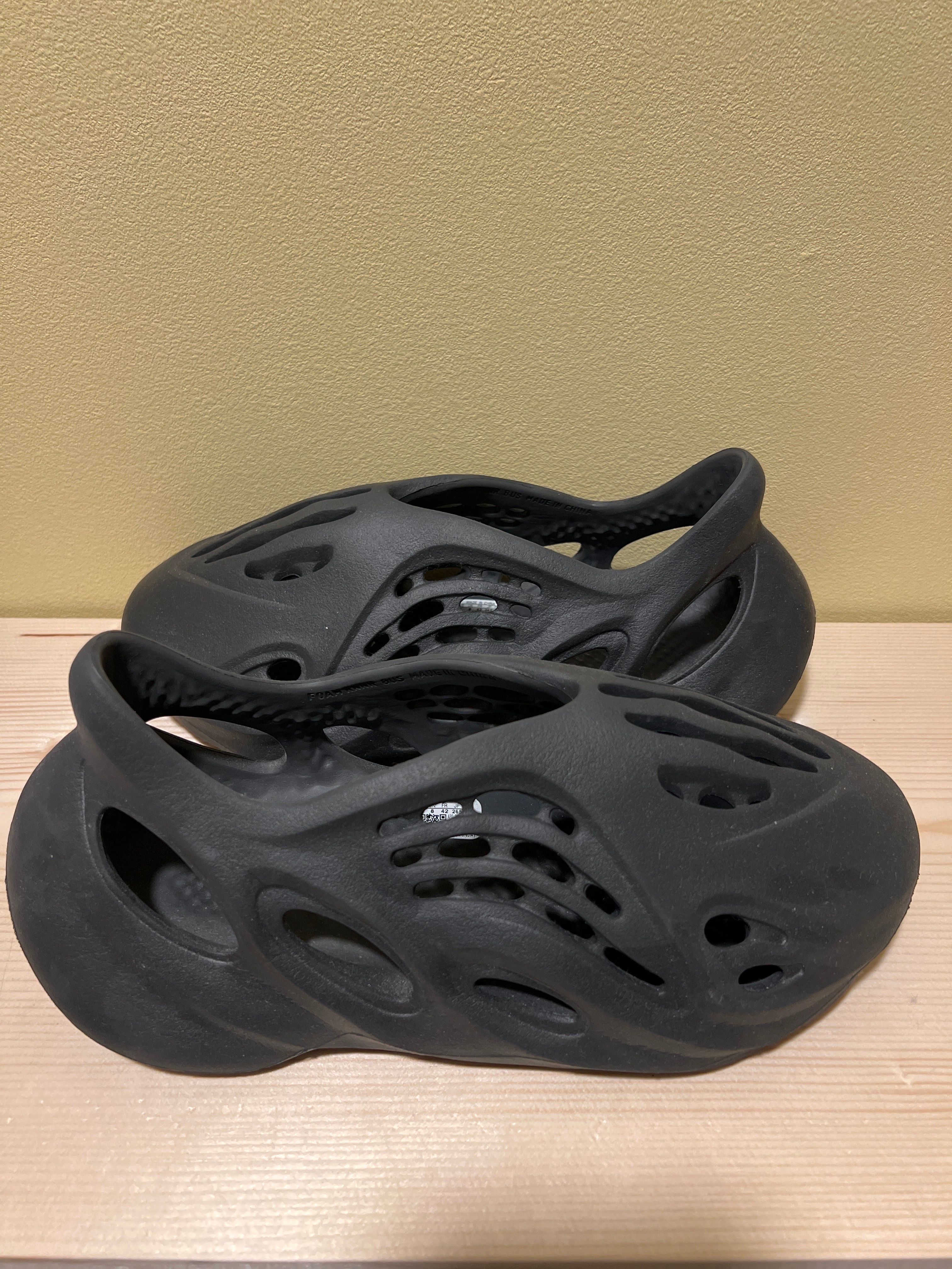 adidas YEEZY Foam Runner "Onyx"