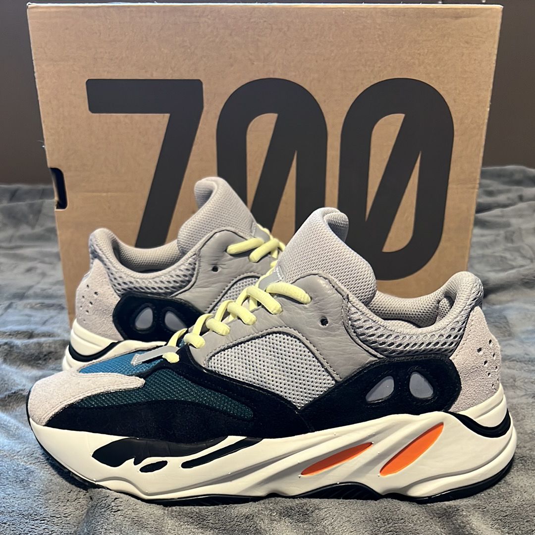 adidas YEEZY Boost 700 "Wave Runner"